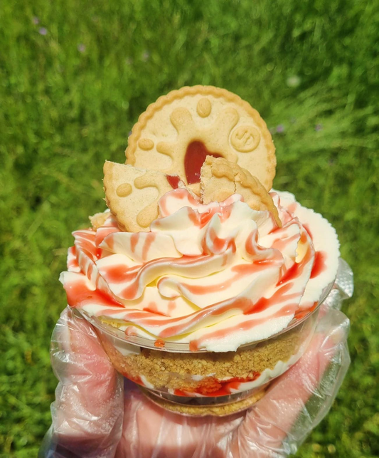 Jammie Dodger Cheesecake Pot
