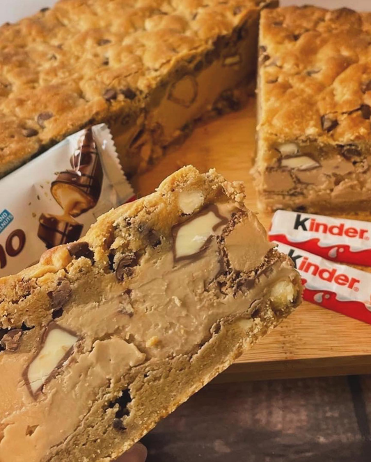 Kinder Bueno Cookie Pie